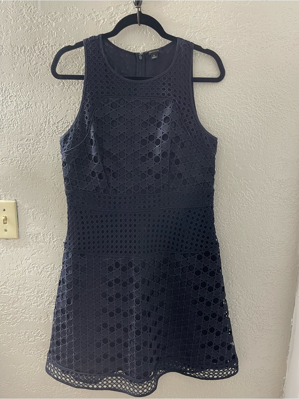 Ann Taylor Navy Eyelet Sleeveless Fit-and-Flare Mini Dress Size 6